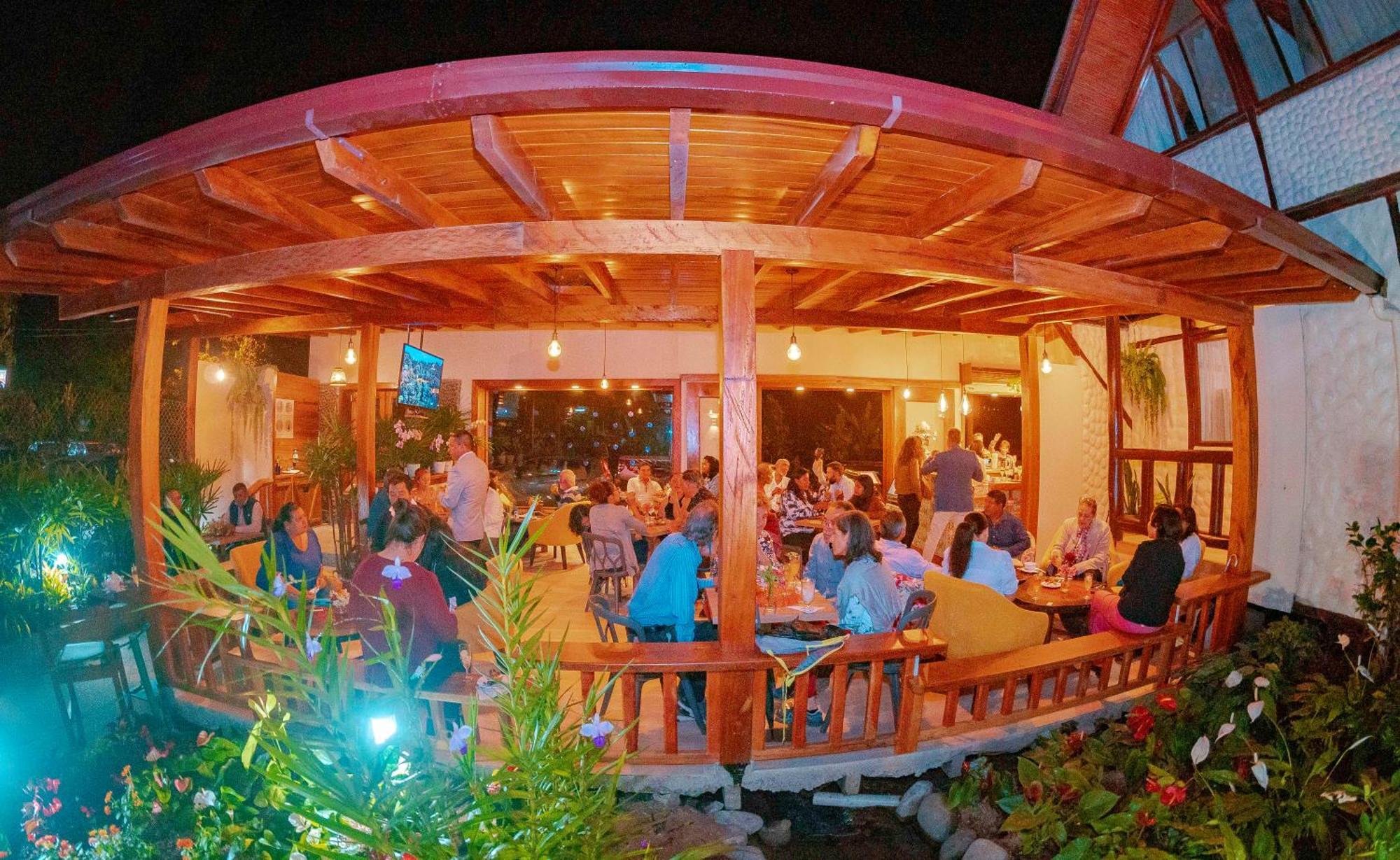 Sisakuna Lodge Миндо Екстериор снимка