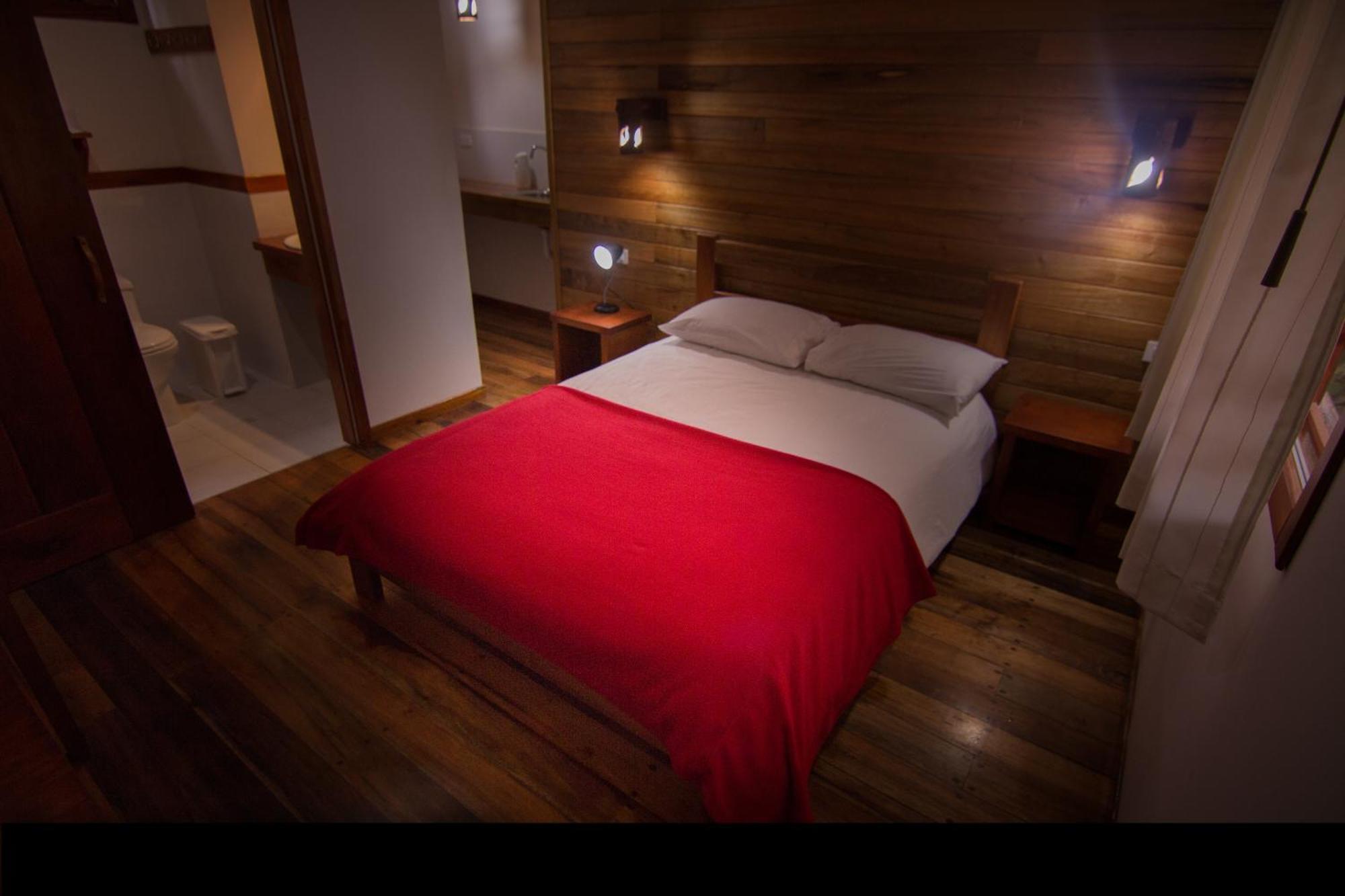 Sisakuna Lodge Миндо Стая снимка