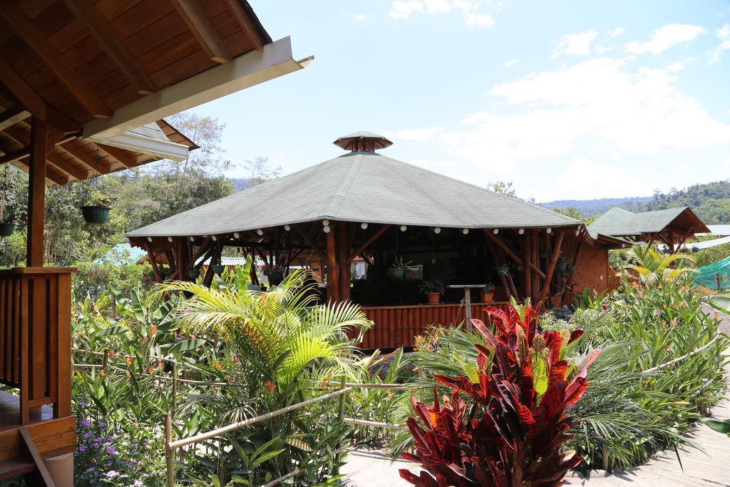 Sisakuna Lodge Миндо Екстериор снимка