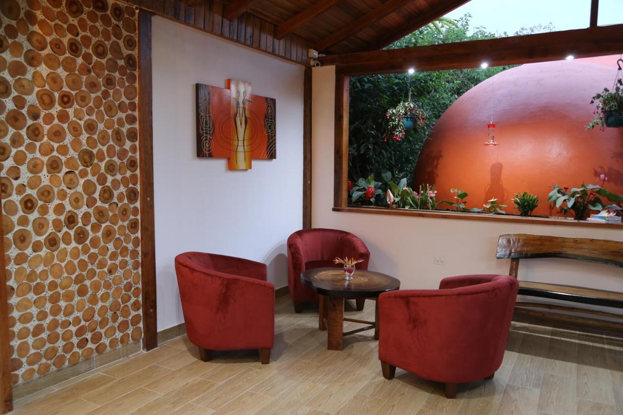 Sisakuna Lodge Миндо Екстериор снимка