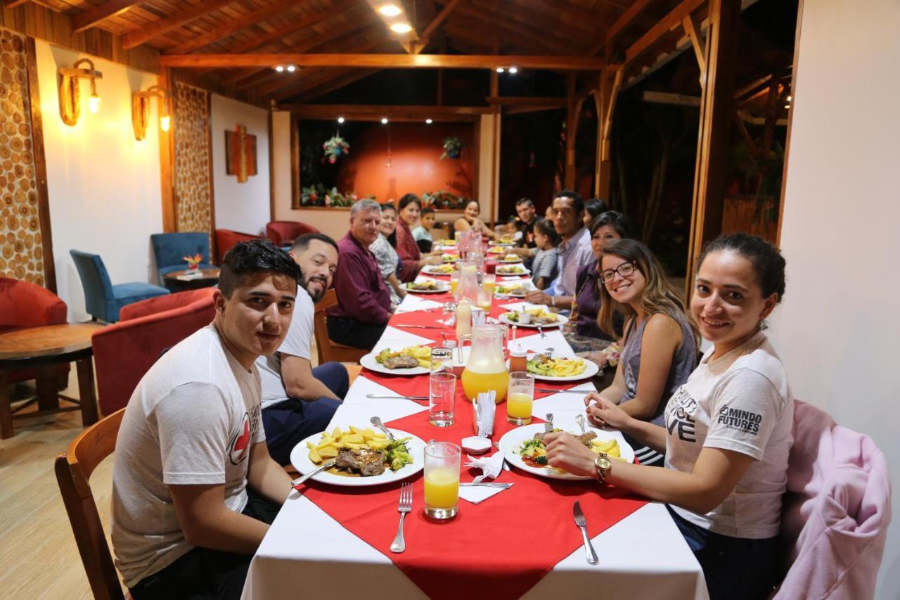Sisakuna Lodge Миндо Екстериор снимка